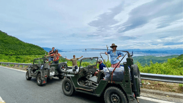 Xe Jeep Tour khám phá bán đảo Sơn Trà - Image - 6554