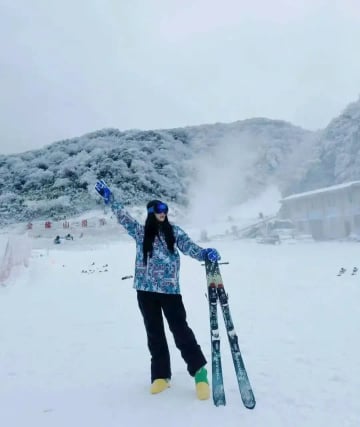 TRÙNG KHÁNH - TRƯỢT TUYẾT KIM PHẬT SƠN 5 NGÀY 4 ĐÊM - Image - 3288