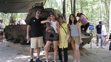 Cu Chi Tunner - Kawazoo With Canoe - Image - 9701