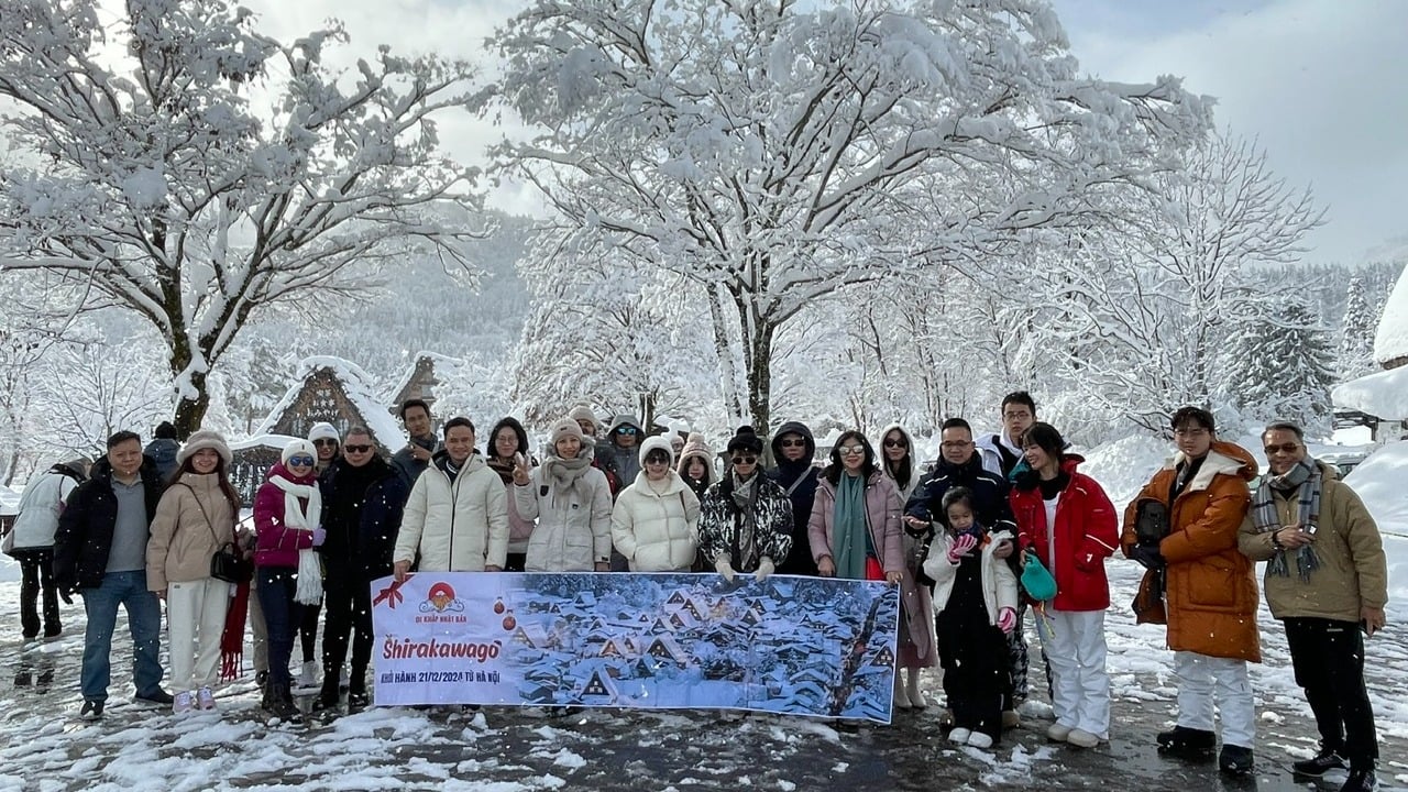 ĐẾN VỚI THẾ GIỚI TUYẾT TRẮNG Ở SHINHOTAKA ROPEWAY