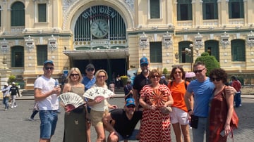 SAI GON CITY TOUR HALF DAY LUXURY BY CAR - Image - 9713