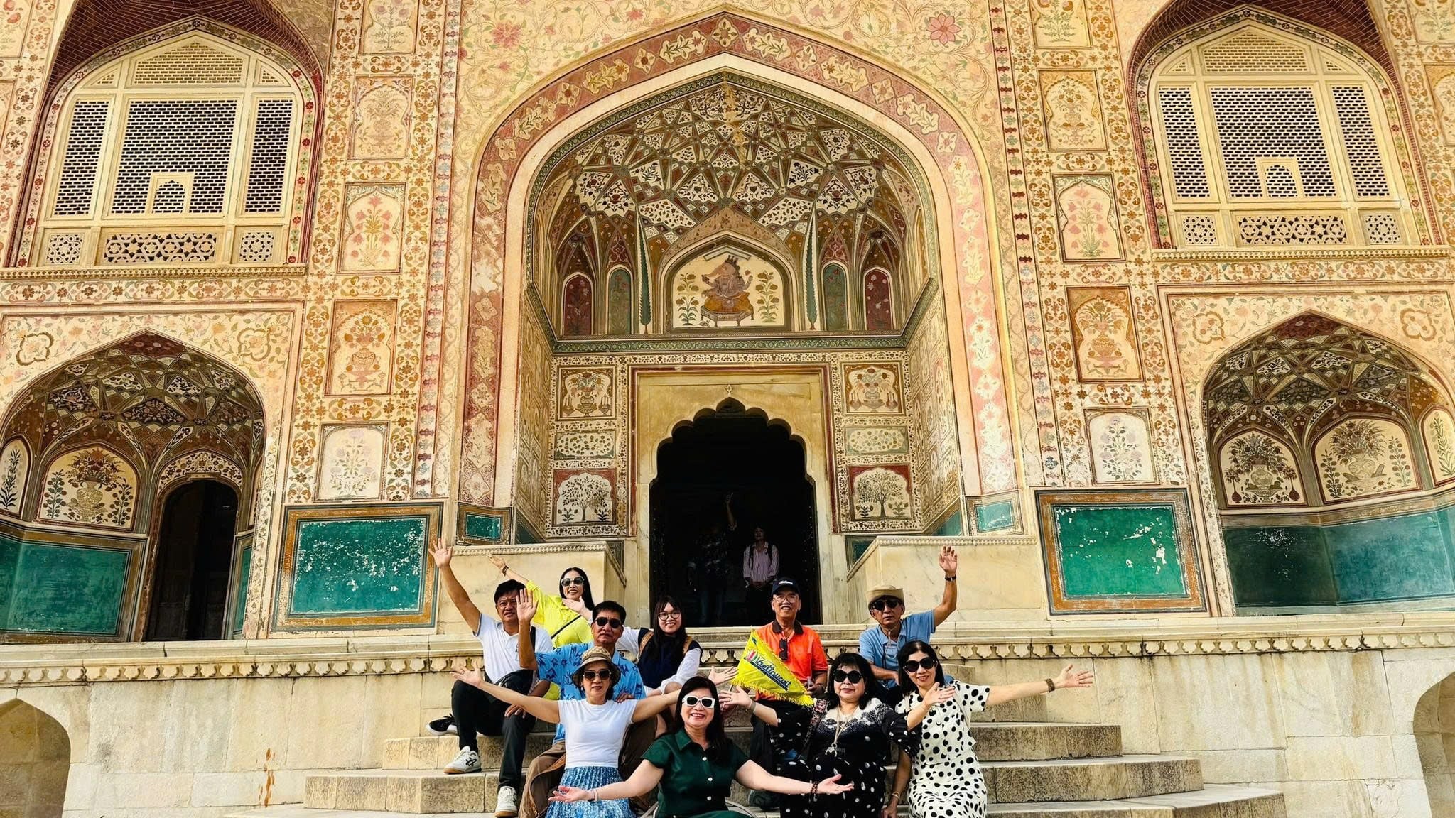 TẾT DU XUÂN ẤN ĐỘ - NEW DELHI - ĐỀN TAJ MAHAL KỲ QUAN THẾ GIỚI THÀNH PHỐ HỒNG JAIPUR